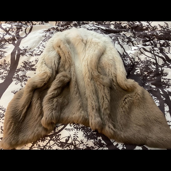 Sinequanone rabbit fur vest in mint mint condition - Picture 3 of 4